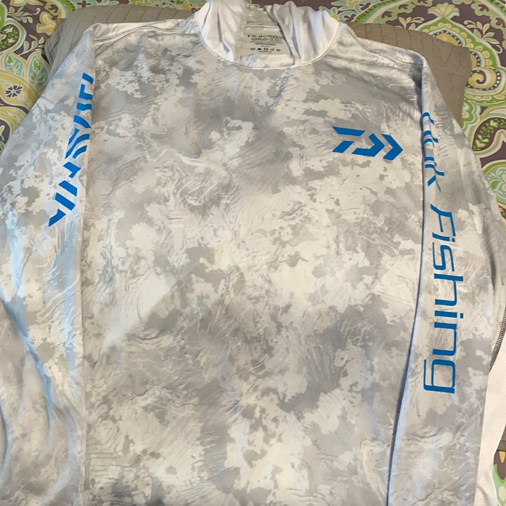 HUK new without tags long sleeved pullover